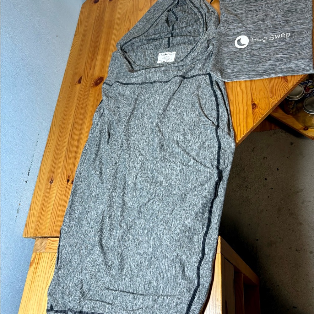 Hug Sleep Women's Gray Sleepwear Set